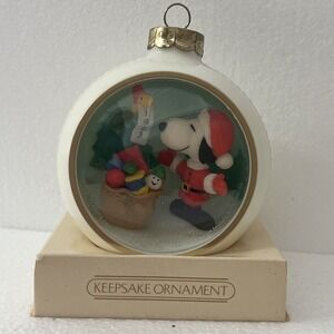 Hallmark Snoopy Panorama Ball Dated 1983 5th‎ & Final Edition In Collection